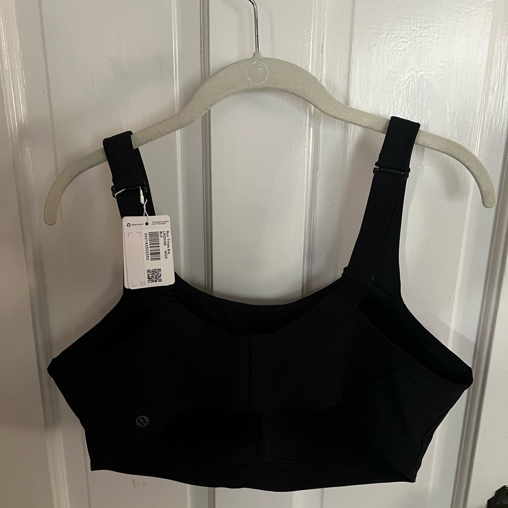 Lululemon Run Times Black Sports Bra NWT